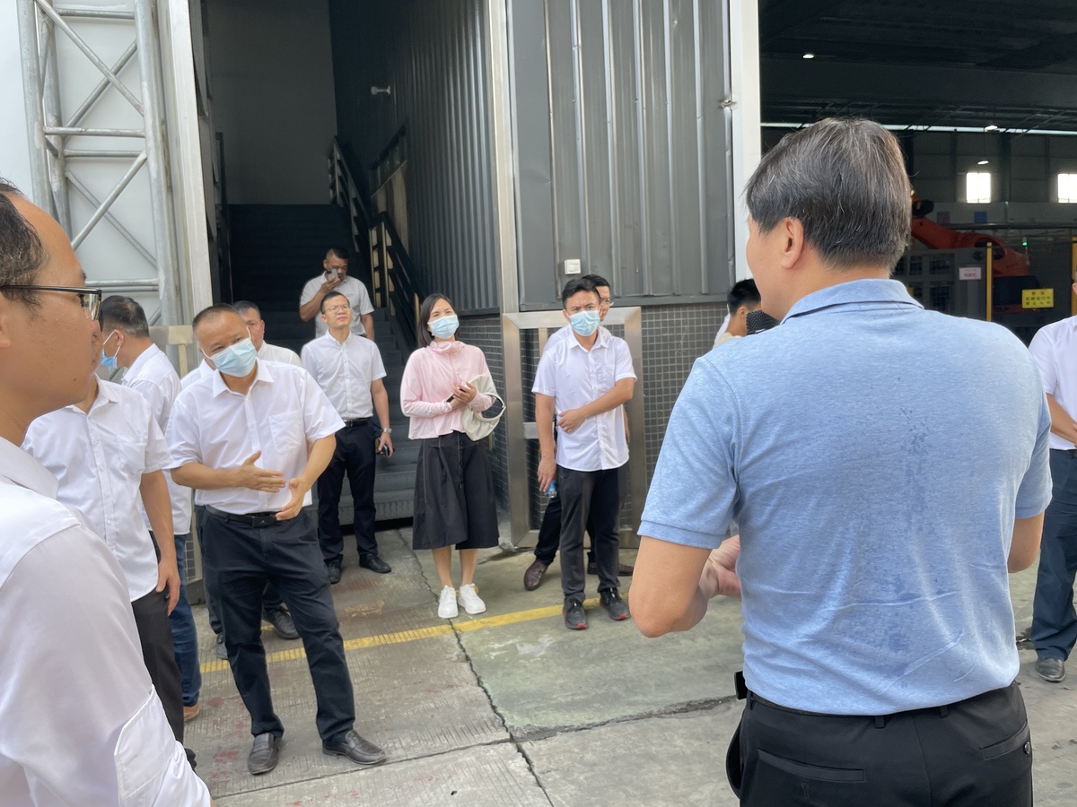 大沙镇召开四会市大沙镇全面推进“百县千镇万村高质量发展工程”工作会议。