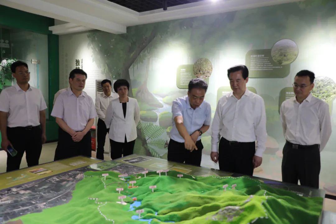 黄楚平到肇庆开展省森林?；す芾硖趵⒎ǖ餮?为深入推进绿美广东生态建设提供坚实法治保障